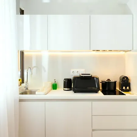 Serene Салоники