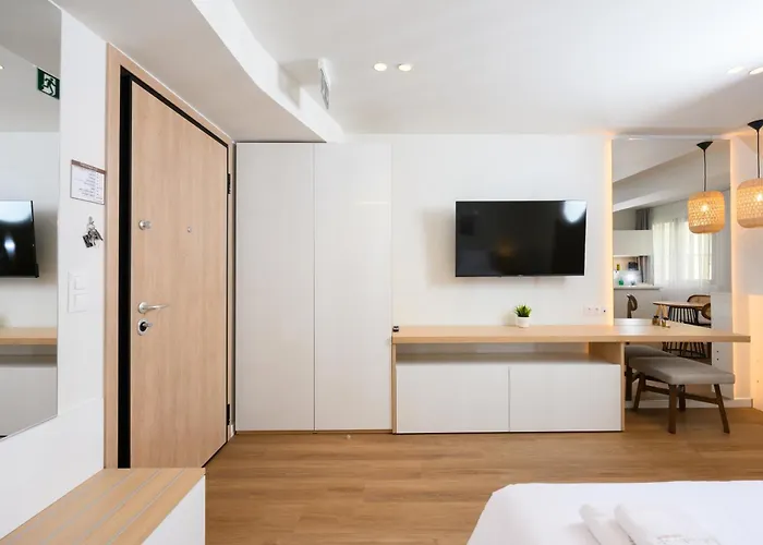 Serene * Салоники