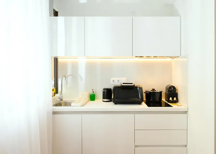 Serene Салоники