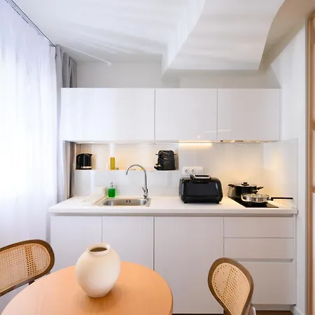 Serene Apartament